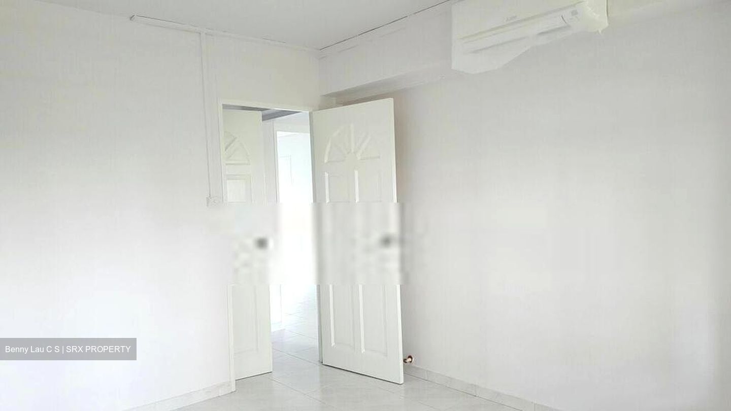 Blk 158 158 YUNG LOH ROAD (Jurong West), HDB 5 Rooms #470143021